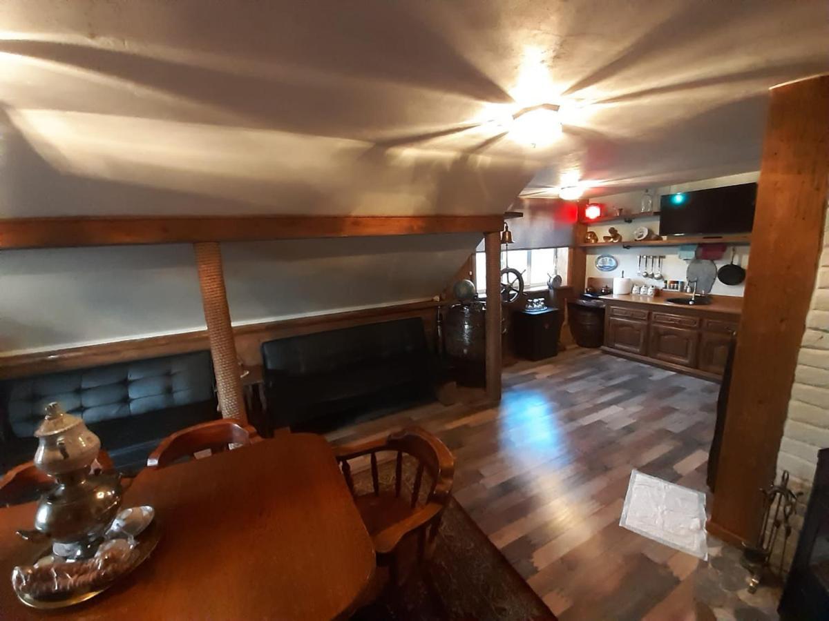 Yacht Club Apartment Liepaja Luaran gambar