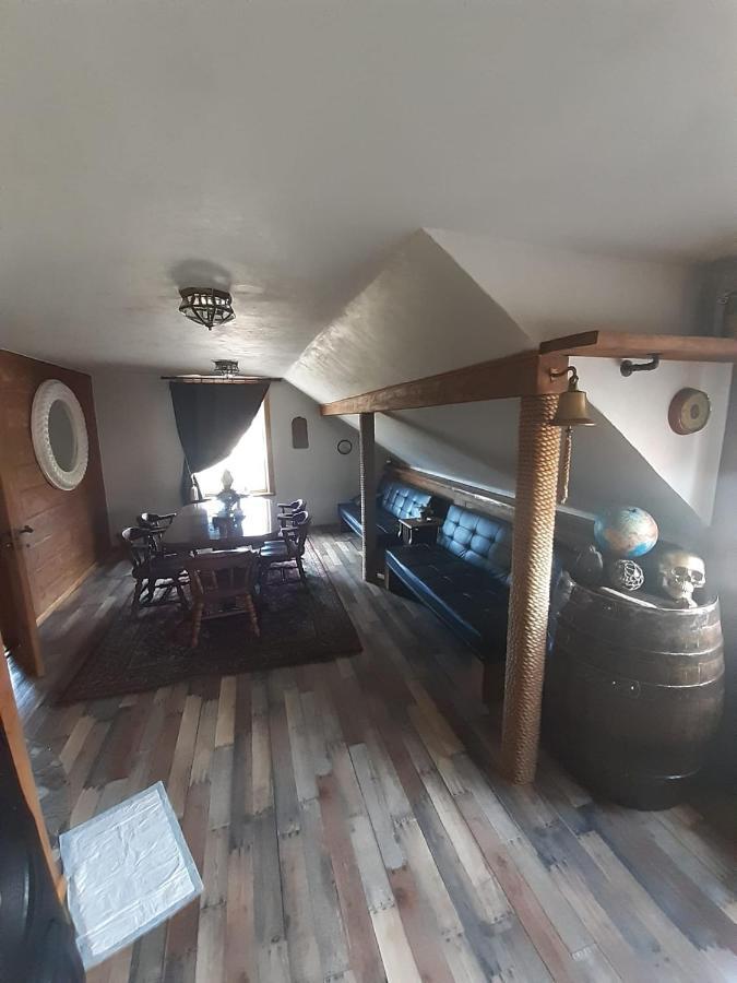 Yacht Club Apartment Liepaja Luaran gambar