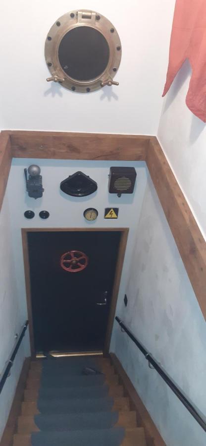Yacht Club Apartment Liepaja Luaran gambar