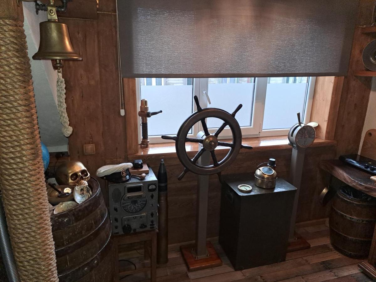Yacht Club Apartment Liepaja Luaran gambar